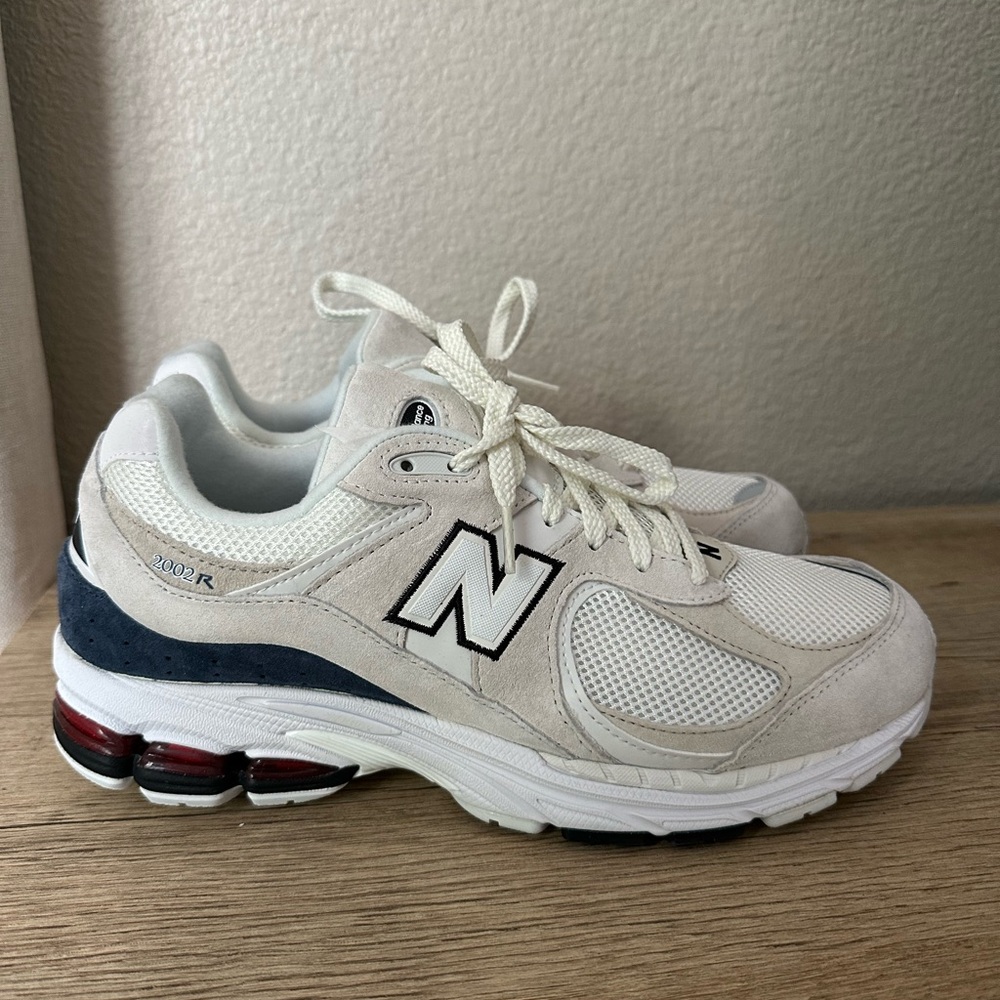 New Balance Cream and Navy Sneakers